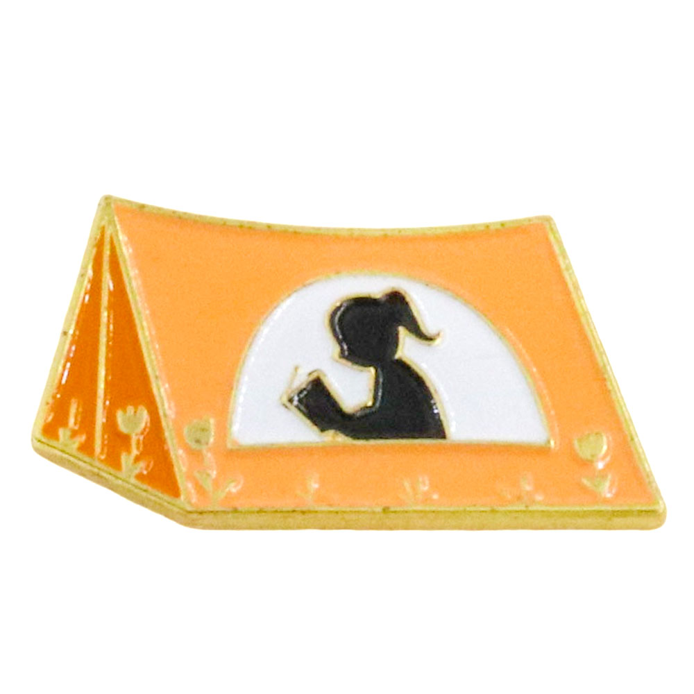 Yellow Tent and Girl Reading R – обзор и цена Outdoor Adventure Girl